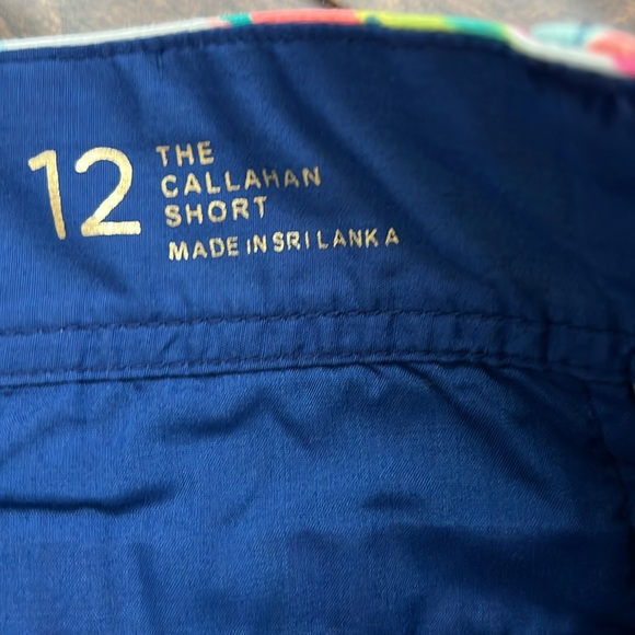 Vibrant Floral Women's Shorts - Picture 3 of 4